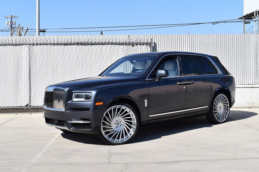  Rolls-Royce Cullinan on Forgiato Wheels (Ventoso-ECL) 2018 года  (фото 1 из 8)